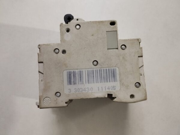 Schneider Electric C60h C32 Circuit Breaker - Image 2