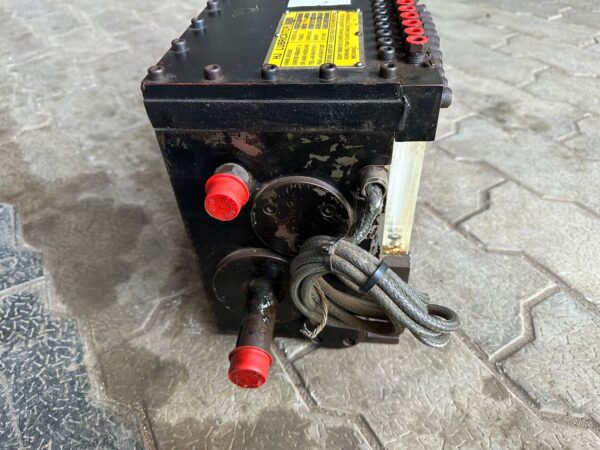 Hyundai Man B&W 6s70mc-C Hj Lubricator - Image 3