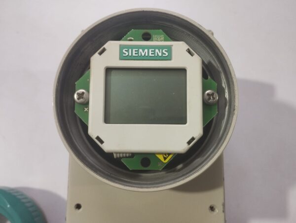 Siemens 7mf4433-1fa02-2ac6-Z Differential Pressure Transmitter - Image 3