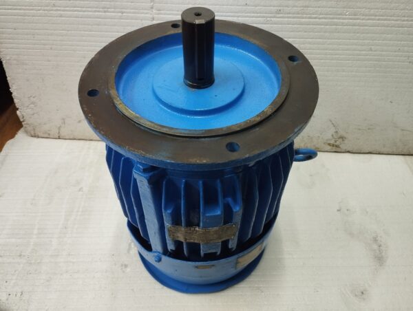 Nishishiba Nikk 7.5kw 3 Phase Induction Motor - Image 4