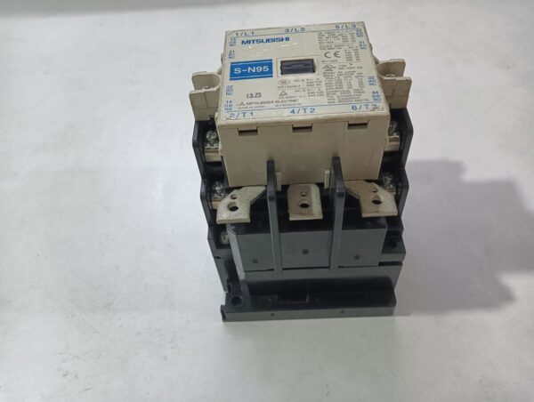 Mitsubishi S-N95 Magnetic Contactor - Image 4