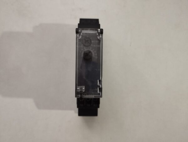 Schneider Electric Re17ramu Time Relay - Image 2