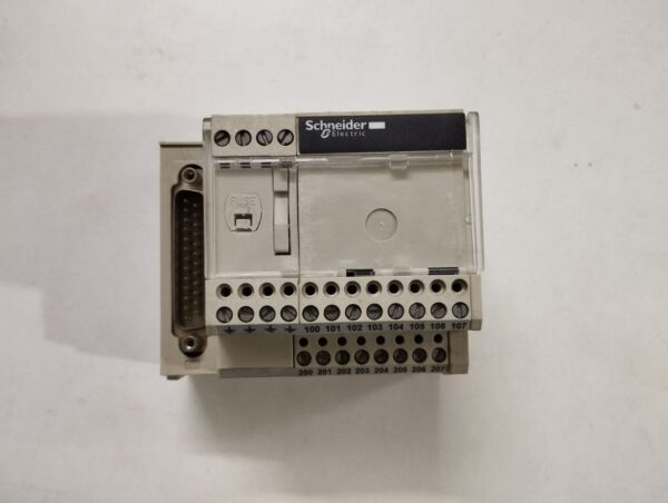 Schneider Modicon Abe7-Cpa412 Wiring Block For 4 Tc Inputs - Image 2