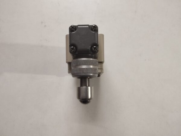 Omron Wlsd3 Limit Switch - Image 2