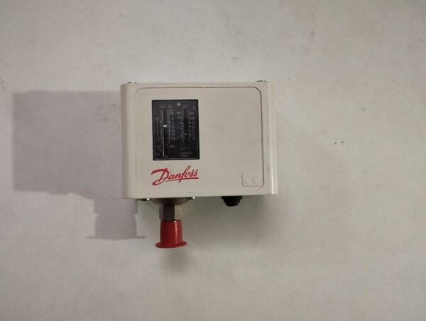 Danfoss Kp1 Pressure Switch - Image 2