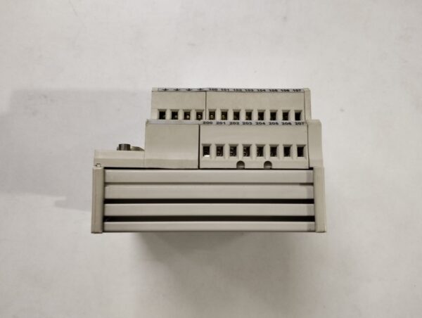 Schneider Modicon Abe7-Cpa412 Wiring Block For 4 Tc Inputs - Image 3