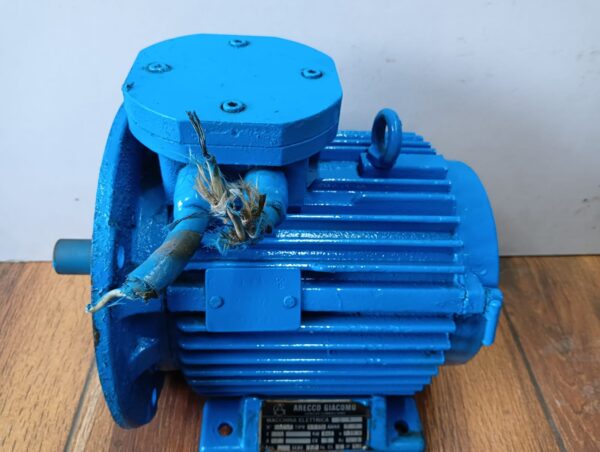 Arecco Giacomo 2.2kw Electric Motor - Image 3