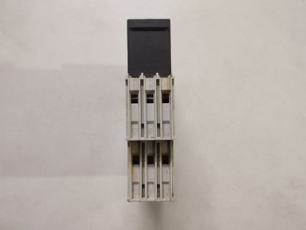 Siemens 3rp1525-1bq30 Time Relay - Image 3