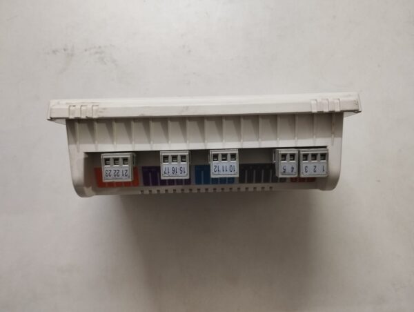 Honeywell Ub2221en Temperature Controller - Image 3