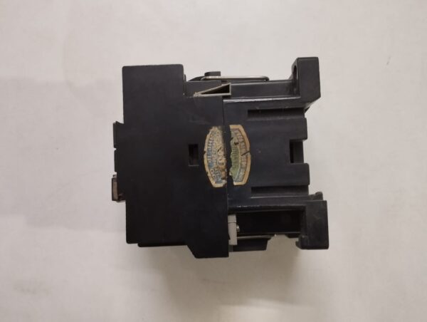 Hyundai Hmc10 Magnetic Contactor - Image 3