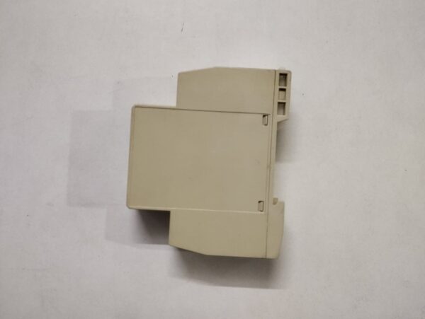 Carlo Gavazzi Daa51cm24b001 Delay On Operate Timer - Image 4