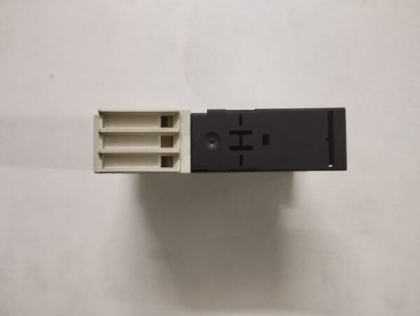 Siemens 3rp1512-1ap30 Time Relay - Image 4