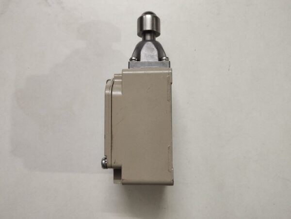 Omron Wld3 Limit Switch - Image 4