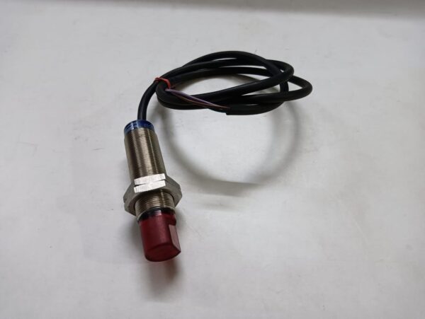 Telemecanique Xu2n18kp9aas27 Photoelectric Proximity Switch Optical Sensor - Image 4