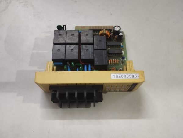 Koyo E-01t-4157 Relay Output Programmable Controller - Image 4