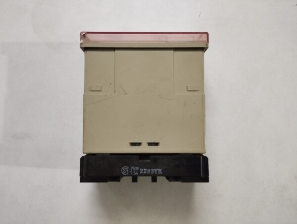 Omron Se-Kp1n Motor Relay - Image 4