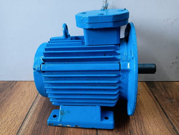 Arecco Giacomo 2.2kw Electric Motor - Image 5